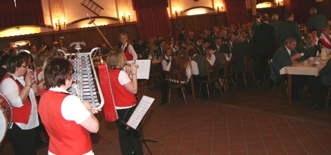 Musikzug Varrel files/bezirksverband/images/2013/BZ-DelitagMusik13.jpg