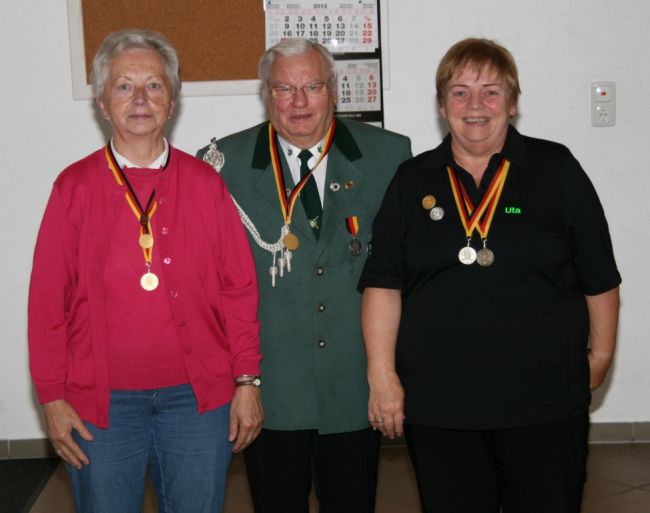 files/bezirksverband/images/2013/BZ-Sieger-13_1032.jpg files/bezirksverband/images/2013/BZ-Sieger-13_1032.jpg